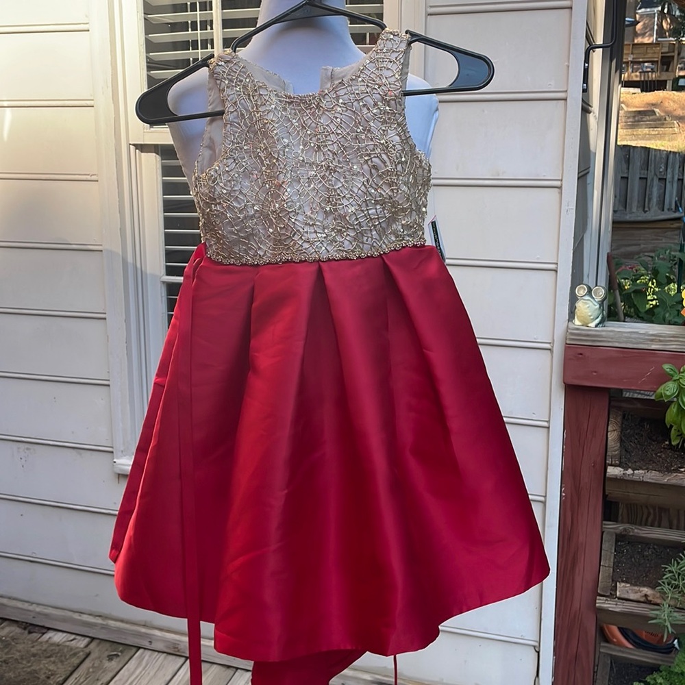 - NWT- Girls’ Red and Gold Rare Editions Gown/ Dress Size 6